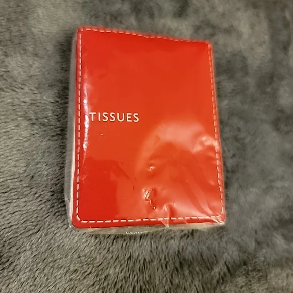 Delta Airlines Elite Business First Class Flight Amenity Kit - Picture 6 of 13